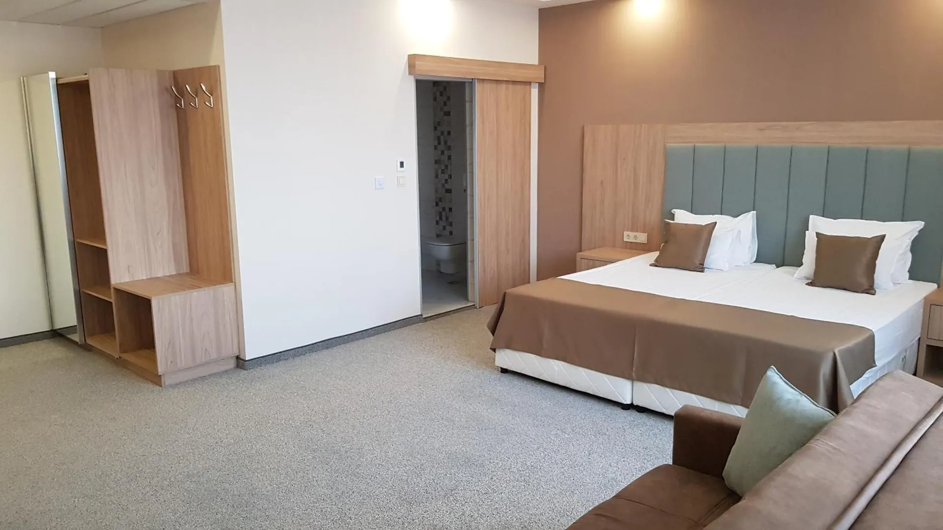Sps Hotel Plovdiv