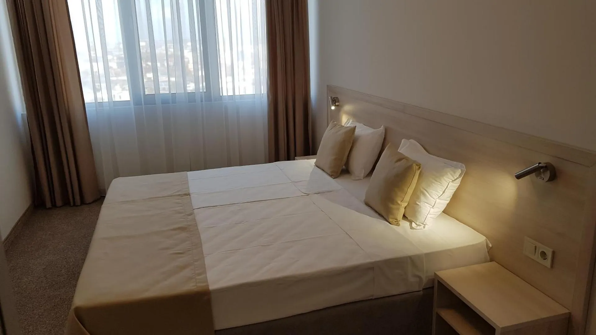 Sps Hotel Plovdiv Bulgária