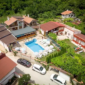 buradan rezervasyon yapın